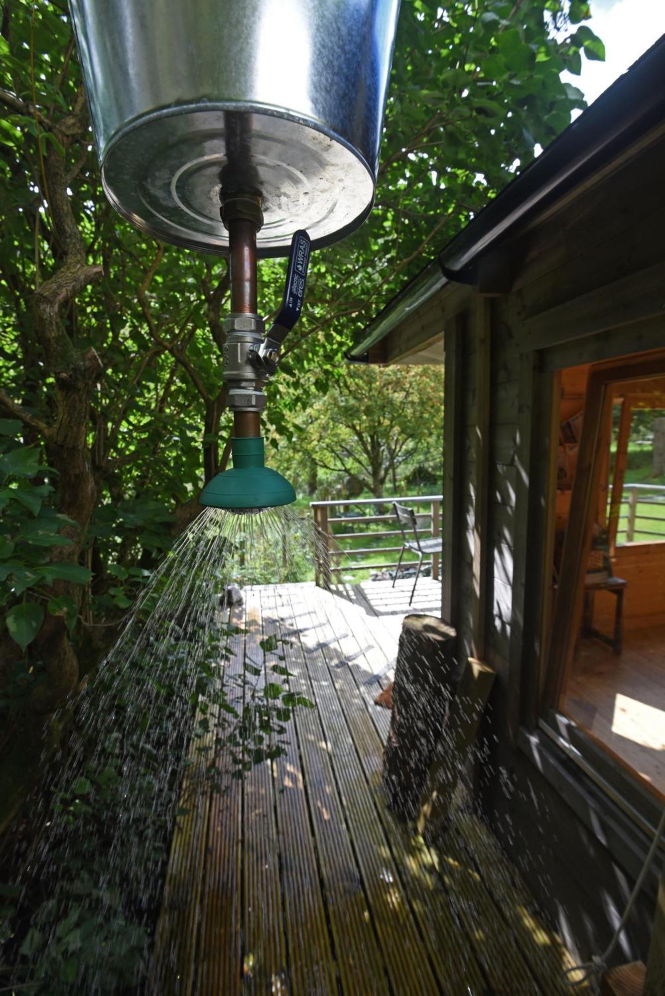 Helvellyn - The Hut - Twin Or Double Hotel Glenridding Exterior foto